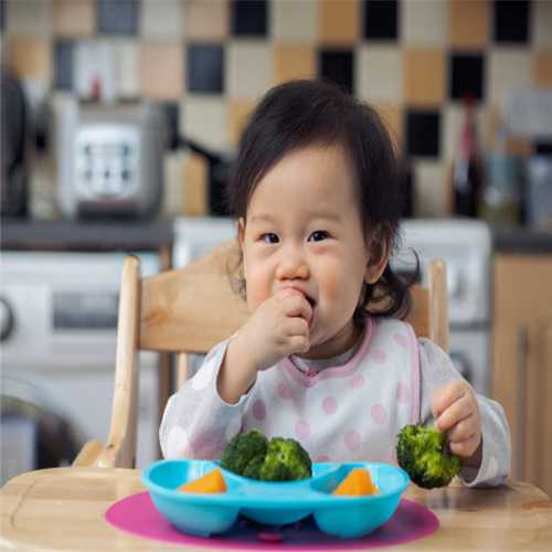 浙江代孕孩子中介_坐月子可以吃菠菜吗？